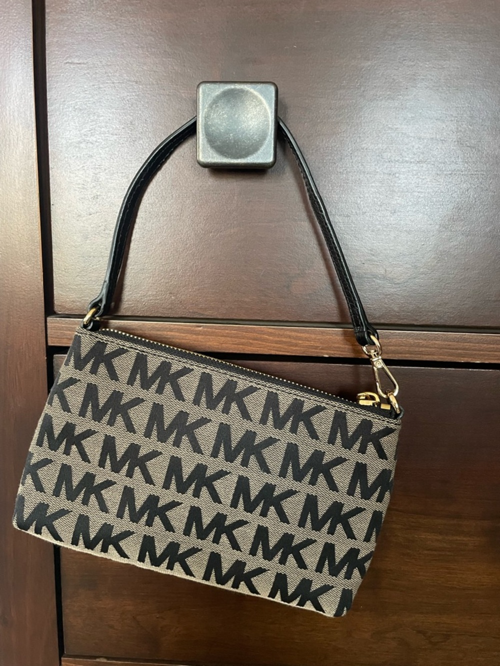 Michael Kors Black & Brown MK Logo Shoulder Bag - Picture 2 of 6